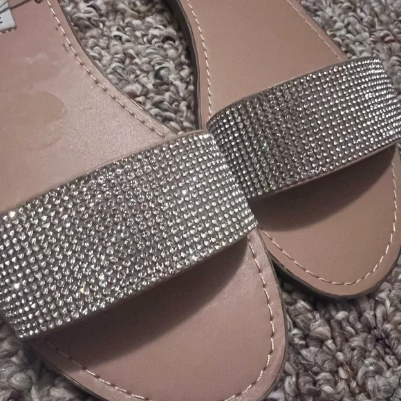 New Steve Madden sparkly stones sandals - Picture 2 of 8